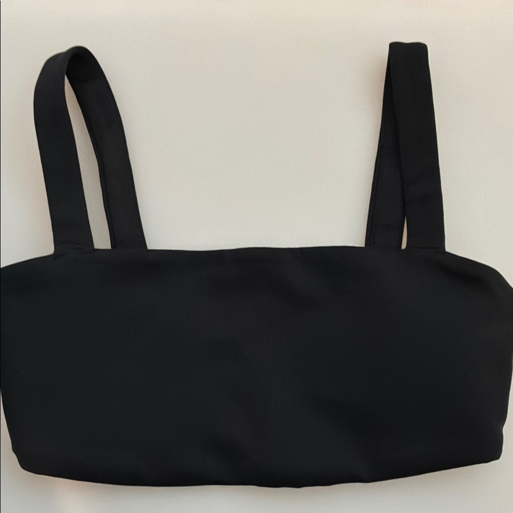 Vuori Black Evolve Square Neck Bra
